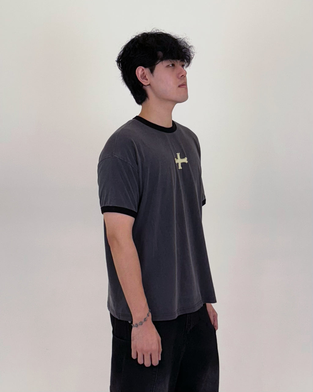 RINGER T-SHIRT 001 BLACK