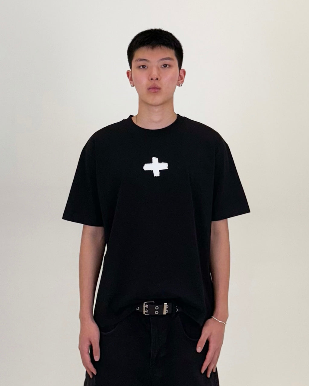 CROPPED T-SHIRT 001 BLACK