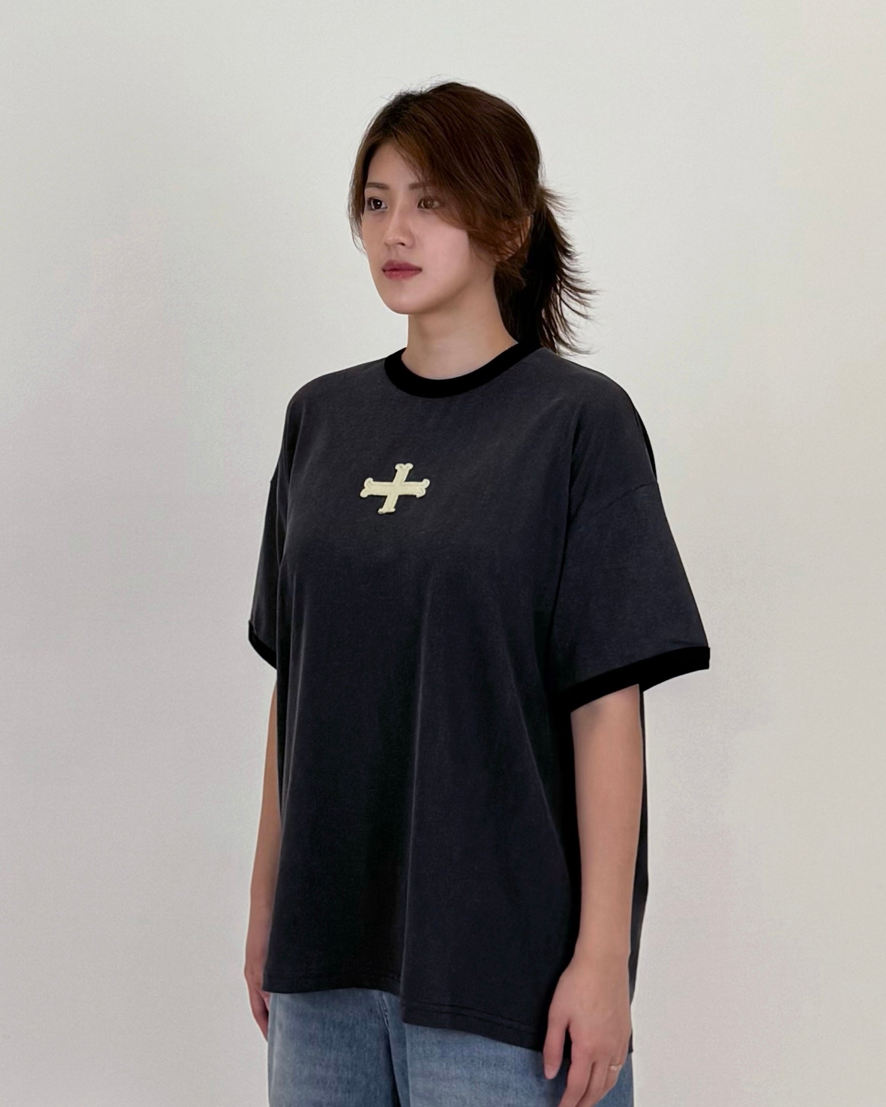 RINGER T-SHIRT 001 BLACK
